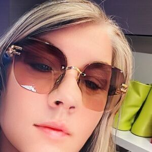 NWT Brown Sunglasses